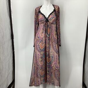 *** Línea Donatella Paisley Robe & Gown ***  S S/M